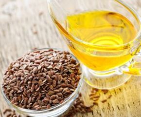 Las semillas de lino y el aceite de semilla de lino contienen muchas vitaminas. 